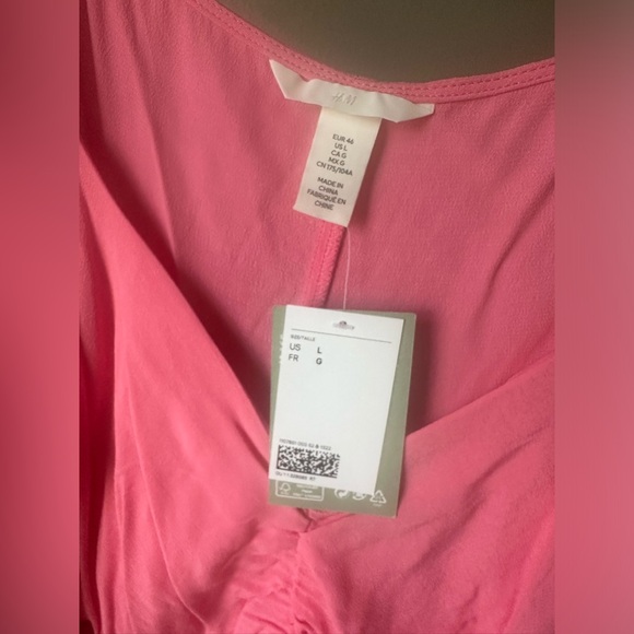 H&M Puff-Sleeved Dress (L) - Picture 5 of 6